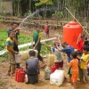 写真5　インドネシアでコミュニティへ水供給